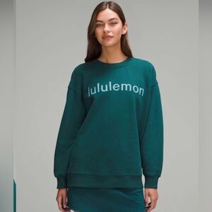 Lululemon Perfectly Oversized Crew *Fleece
Storm Teal Size 20 Activewear